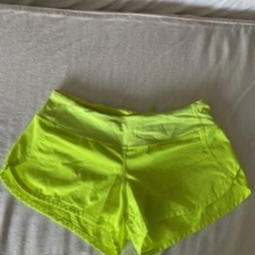 Lululemon Speed Up Short